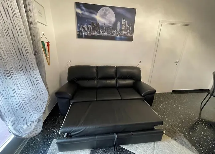 Con Ampio Balcone * 热那亚