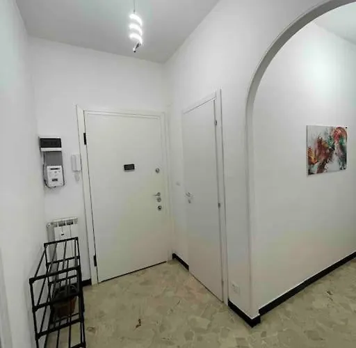 Con Ampio Balcone Appartement Genua